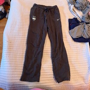 UConn Nike Flare Sweat Pants (unisex)